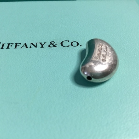 **FALL SALE** Tiffany & Co. Bean Pendant - Picture 3 of 3